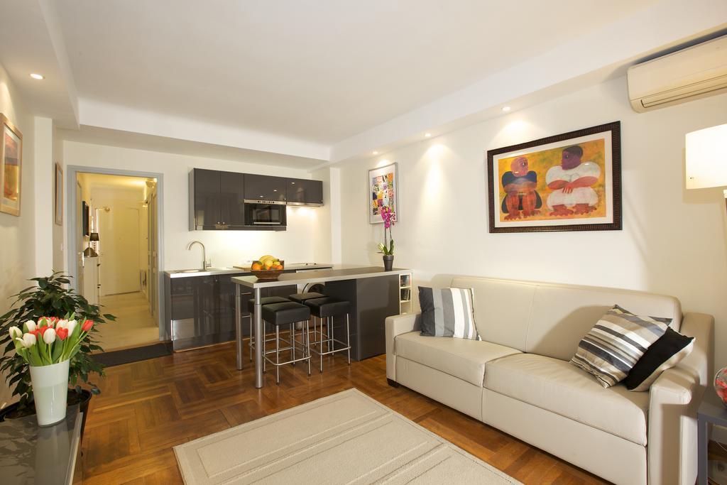 Le California Apartment Juan-les-Pins Exterior photo